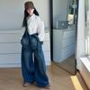Traje de Mezclilla con Botones Estilo Retro para Niñas Primavera y Otoño 2025 Nuevo Conjunto de Otoño para Niños Mayores, Camisa de Hilo Fino con Tirantes de Doctor