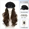 Boina de Outono e Inverno Peruca Integrada Cabelo Longo Cacheado Simulação Natural Versátil Emagrecimento Facial Elegante Chapéu Peruca Integrado