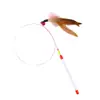 En stock de fábrica, palo para gato divertido de alambre de acero y plumas de dos colores con cascabel, caña divertida para gato de mano, juguete para gato, suministros para mascotas transfronterizos