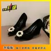 Sapatos de Salto Alto Plataforma Wedge de Trabalho Fashion Sexy com Strass 2026 Novo Estilo 35-43 Tamanho Grande Sapatos Femininos Ponta Fina Doce Sapatos de Salto Único