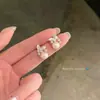 Brincos Borboleta de Diamante Cintilante e Pérola, Estilo Francês Delicado e Luxuoso, Design de Nicho, Brincos Únicos de Alta Qualidade, Acessórios de Moda Feminina