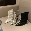Botas apiladas de tacón alto con punta estilo europeo y americano para mujer, nuevas botas elegantes de media caña para primavera y otoño 2026, botines para personas menudas