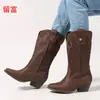 2026 Botas de Piel para Mujer al por Mayor en Stock, Nuevo Estilo Retro Europeo y Americano Otoño/Invierno, Tacón Grueso, Botas de Piel para Mujer Talla Grande