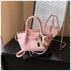 Tendência de Moda Nova Primavera 2026 Bolsa de Ombro Feminina Bolsa de Mão Casual Simples Grande Capacidade Bolsa Transversal