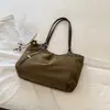 Bolso moderno y a la moda, bolso de hombro estilo coreano para mujer, nuevo bolso de hombro de gran capacidad 2026, adecuado para el trabajo y los desplazamientos