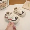 Zapatos de piel para bebé, zapatos para caminar para lactantes, zapatillas antideslizantes de suela blanda, zapatos de vestir funcionales para niños, zapatillas transpirables para bebés y niños pequeños
