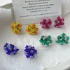 Brincos de Botão com Cluster de Hortênsias Color-blocking, Feitos à Mão com Contas e Cristais, Ear Cuff para Orelhas Não Perfuradas, Para o Dia a Dia, Trabalho, Encontros, Estilo Artístico