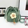 Bolso bandolera único con cordón floral, nuevo y elegante de lona 2026, de un solo hombro de alto valor, bolso tipo cubo fresco