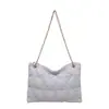Bolso de mujer de alta gama, nuevo para la primavera de 2026, bolso de axila para el trabajo, bolso de hombro cruzado con diseño de nicho, moderno y simple