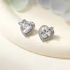 Pendientes Europeos y Americanos de Zirconia Corazón Super Brillantes, Pendientes Femeninos, Ligeros, Lujosos, Modernos y Versátiles, con Forma de Corazón Dulce, Linda y Pequeña