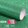 Materiales: Papel de espuma con lentejuelas, papel esponja, EVA con polvo de oro, papel con brillantina para kínder, hojas grandes de papel reflectante brillantes, manualidades para hacer tú mismo