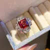 Anillo Abierto Cuadrado de Flor de Zirconia Wind Usado Nicho Alto Gama Retro Anillo Índice Estilo Corte Temperamento Joyería para Mano