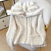 Suéter de lana de alpaca con un elegante cuello azul marino, cárdigan de punto trenzado suave y acogedor para mujer, engrosado con un cuello de pelo, adecuado para otoño e invierno