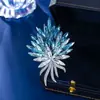 Broche Cristal Espiga de Trigo, Alto Padrão e Elegante, Broche Floco de Neve em Cor Gradiente, Presente, Broche Comemorativo para Casaco, Estilo Chanel