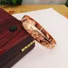 Pulsera grande de estilo abierto de cobre puro, joyería de cobre púrpura, pulsera de cobre rojo, joyería de minorías étnicas, pulsera abierta repujada
