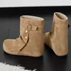 2026 Dentro del año Zapatos para aumentar la altura Otoño/Invierno Parte superior del zapato Detalles de la pierna Material suave Estilo apilado Caña de la bota Nueva decoración de hebilla Niñas
