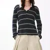 Cárdigan de punto a rayas multicolor con cuello en V para mujer, nuevo estilo otoño 2026, corte ajustado, hombros caídos, top casual y versátil
