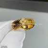 Anillo de Flor de Kaleidoscopio de Trébol de Cuatro Hojas de Gama Alta para Mujer, Anillo Firma Grueso Chapado en Oro Rosa de 18 Quilates, Finamente Elaborado con Diseño Incrustado a Mano