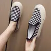 Tênis de lona slip-on para mulheres, estilo outono, casual e confortável, sapatos de solado macio, moda coreana, estampa xadrez pied-de-poule da moda, tênis esportivos