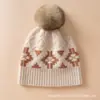 Chapéu de Tricô Color Block Fashionável Estilo Coreano 100% Caxemira para Mulheres, Chapéu Quente Engrossado para Outono e Inverno com Proteção para as Orelhas e à Prova de Frio