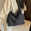 Bolsa grande retro minimalista transfronteiriça para mulheres, nova moda mochila tote fosca para o dia a dia, bolsa de ombro e transversal de grande capacidade