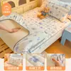 Falda de Cama Acolchada Estampada de Vellón de Leche de Invierno Juego de Tres Piezas Cubierta de Cama para Litera de Dormitorio Estudiantil Protector de Colchón Cálido