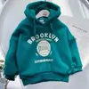 Nueva sudadera con capucha de forro polar con estampado de letras personalizada para niños 2021, chaqueta superior holgada casual para niños y niñas en invierno