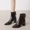 Nuevas botas cortas para mujer 2026, botines de tacón alto para otoño e invierno, botines de estilo francés con cremallera trasera, punta fina, tacón grueso, diseño ajustado y material elástico