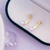 Pendientes de plata 925 con diseño de nicho femenino, con perla en la parte posterior, pequeños aretes de dos piezas.
