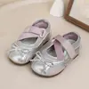 Lindos zapatos de cuero transpirables para mujer 2026, zapatos de princesa para niñas con diseño de lazo, zapatos de verano de suela blanda antideslizantes para primavera y otoño