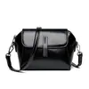 2026 Nova Moda Retrô Europeia e Americana Versátil Bolsa Concha para Mulheres, Bolsa de Ombro Único Cruzada de Nicho, Bolsa Feminina para o Trabalho