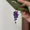 Colgante Adorable de Uva Verde Fresca con Personalidad Adorno Colgante Estilo Bosque Llavero de Fruta Accesorio Versátil para Teléfono