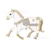 Broche de Cavalo Europeu e Americano Criativo Estiloso Liga Esmalte Gotejamento de Óleo Strass Broche Exquisito Roupas Joias Femininas Pin Acessórios Versáteis