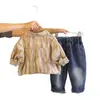 Conjunto de Ropa de Otoño para Niños, Nuevo Estilo Primavera y Otoño para Niños Pequeños, Elegante Versión Coreana Camisa Tie-Dye Manga Larga Conjunto de Tres Piezas