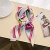Bufanda impresa de seda sintética, versátil y a la moda, pañuelo cuadrado pequeño, chal de alta gama, pañuelo para el cuello con protección solar, pañuelo para la cabeza, bufanda nueva