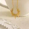 Collar Colgante de Acero Inoxidable Retro Girasol Más Vendido Transfronterizo para Mujer, No se Desvanece, Lujo Ligero, Nicho, Accesorio de Gama Alta