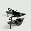 Sandalias de verano para mujer estilo francés, diseño nuevo, de una sola tira, punta fina, tacón de aguja, charol, estilo de cuento de hadas, tacones altos sexy de espalda descubierta