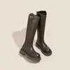 Botas para Mujer 938 Estilo Británico 2025 Otoño e Invierno Nueva Moda Botas Altas Suela Blanca Suela Gruesa Botas de Jinete Ensanchadas