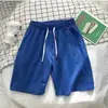 Shorts Esportivos Masculinos Verão Casual Estilo Coreano Soltos Shorts de Praia Cor Sólida Shorts de Cinco Pontos Tendência