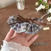 Grampo Banana Estilo Saia Plaid Simples com Laço para Crianças, Versátil e Elegante, Adequado para Rabos de Cavalo Altos e Prender o Cabelo na Parte de Trás da Cabeça