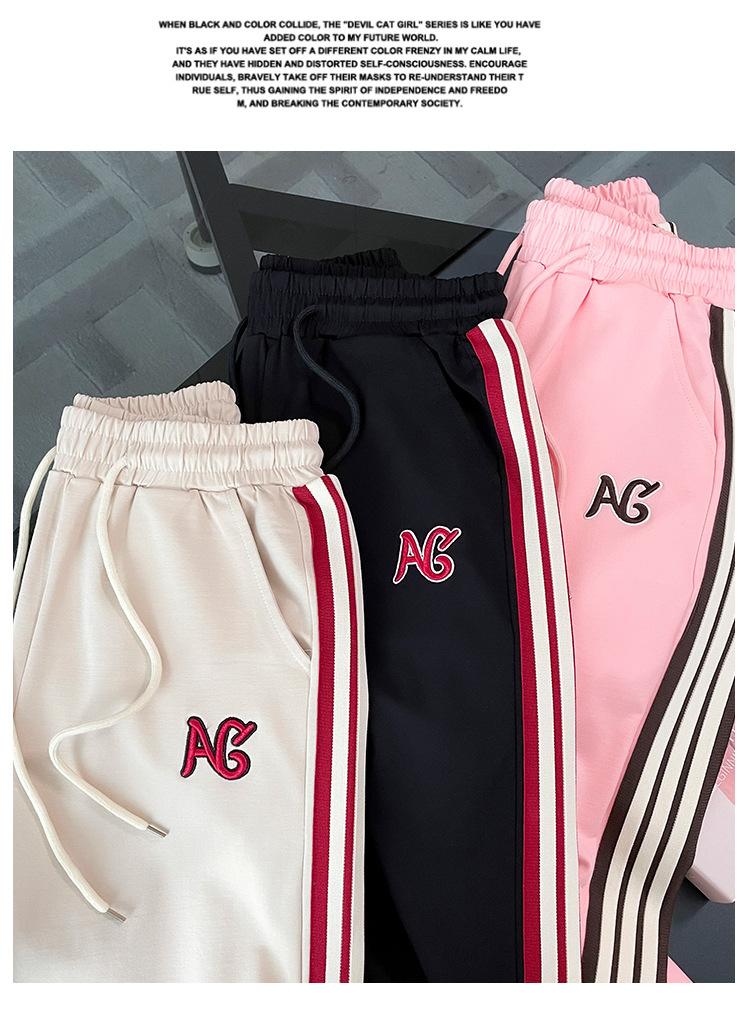 跨境淘货源分销2023春夏秋季新款街头潮流减龄小个子爆款欧货网红款运动套装休闲运动气质休闲时尚流行新款春夏秋装春夏秋装女装时尚套装套装女装春夏秋季套装女套装女女士运动服女装两件套套装卫衣套装休闲套装春夏秋季套装女装时尚套装盐系休闲套装女装2023百搭设计感小众洋气欧货阿里国际站跨境采购Cross-border, online shopping source, distribution, 2023 spring summer autumn, new, street trends, age reduction, small, explosive, European goods, network red, sportswear, leisure sports, temperament leisure, fashion popular, new spring summer autumn clothing, spring summer autumn women's clothing, fashion suit, suit women's clothing, women's sportswear, women's two-piece, hoodie suit, suit leisure, Fashion suit, salt department, leisure suit, women's 2023, everything, design sense, niche, foreign style, Ali International Station, cross-border procurement