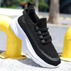 Zapatos de hombre extragrandes, zapatillas de running de malla transpirable, ligeros, modernos, versátiles, con suelas gruesas para amortiguación, adecuados para deportes y uso casual