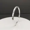 Novo Bracelete de Prata Quadrado de Alto Padrão Estilo Chinês Antigo com Palavras Auspiciosas, Adequado para Homens e Mulheres, um Presente para Namorada