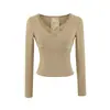 8692 - T-shirt de moda sexy estilo europeu e americano com decote em V para mulheres, nova blusa top base sexy slim fit primavera/verão 2026