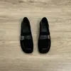 Nuevos mocasines planos de estilo retro con punta redonda para mujer, versátiles y cómodos, con diseño slip-on de gamuza tejida