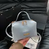 Bolsa de Ombro Única Transversal Casual Nova Moda Texturizada Cor Sólida Retrô Simples Grande Capacidade 2026 Início da Primavera Bolsa Quadrada Pequena