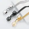 Colgante de Barra y Mancuernas de Acero de Titanio Europeo y Americano Collar Deportivo de Levantamiento de Pesas para Pareja Joyería Directo del Fabricante
