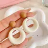 Brincos de Argola de Cor Contrastante de Verão para Mulheres Design de Nicho Brincos Circulares Novidades Primavera e Verão 2025 Brincos Exagerados Dopamina