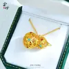 Joyería de Oro Mismo Estilo Antiguo Filigrana Calada Calabaza Colgante Esmalte Rojo y Verde Cadena para Suéter Calabaza Estilo Chino para Mujer