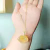 Colgante de Agata Calcedonia Natural de Alta Calidad, Cierre Ruyi, Piedra Preciosa para Hombres y Mujeres, Collar con Colgante de Jade Nube de la Fortuna